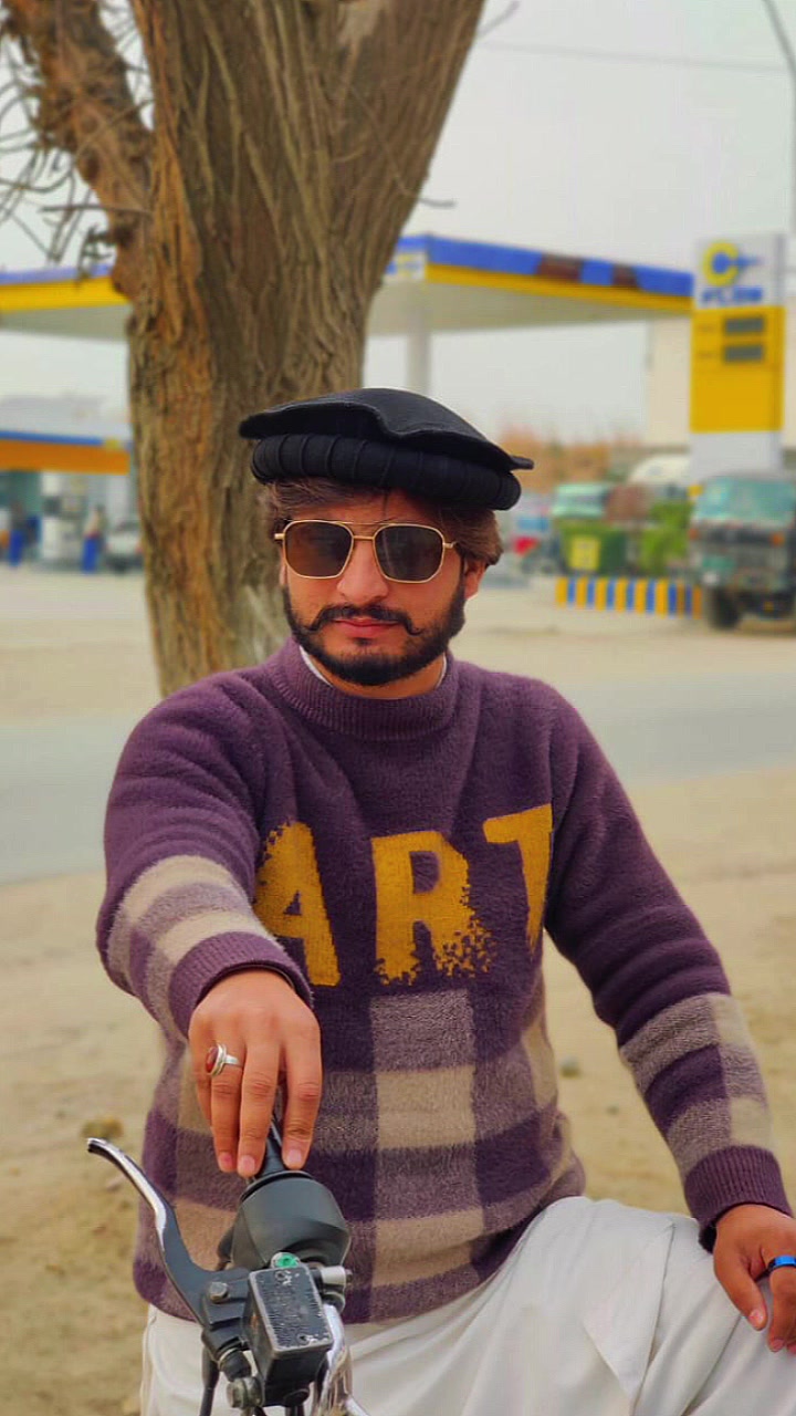@👑&diams;⪼Ａｌｉ⪻&diams;👑