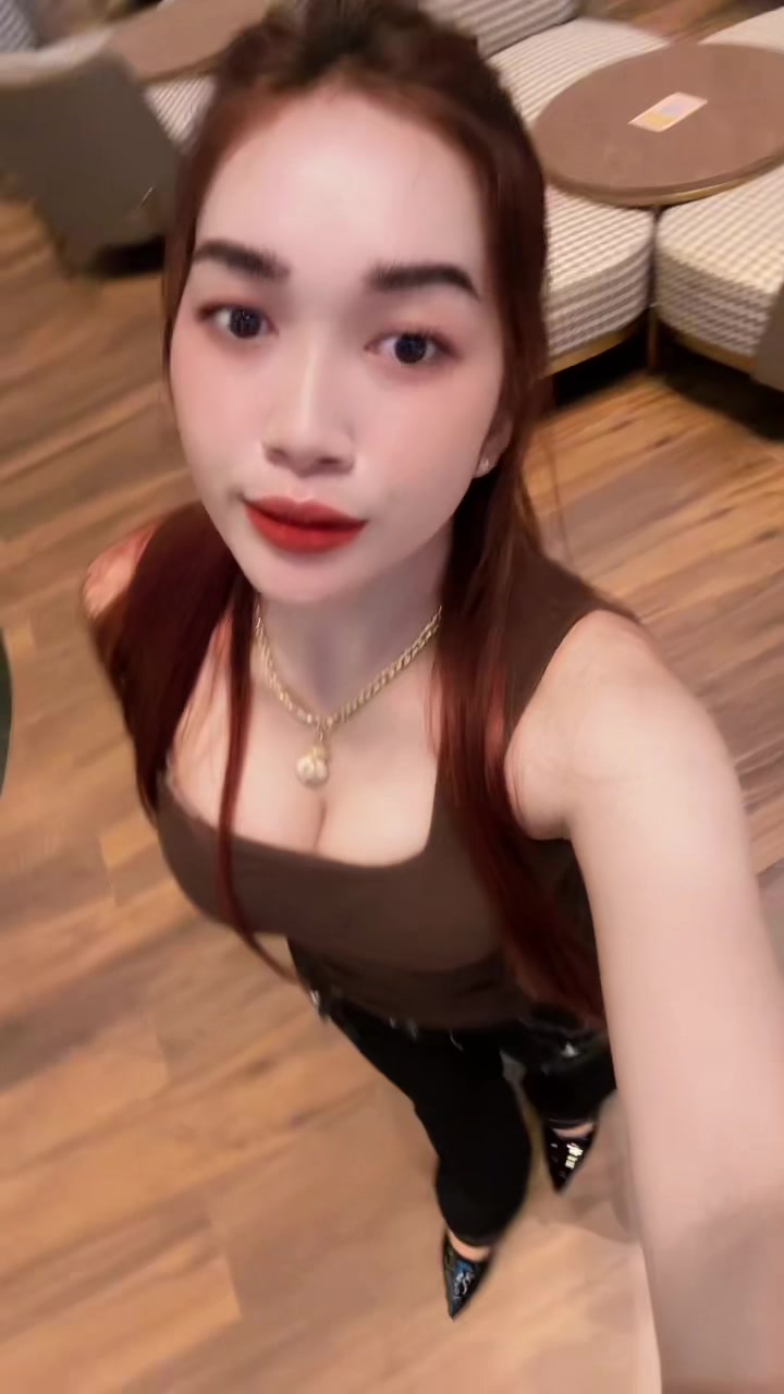 @Ah Röth Sïñgłë🍒🇰🇭