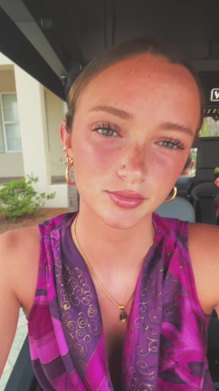 @viaslygirl85