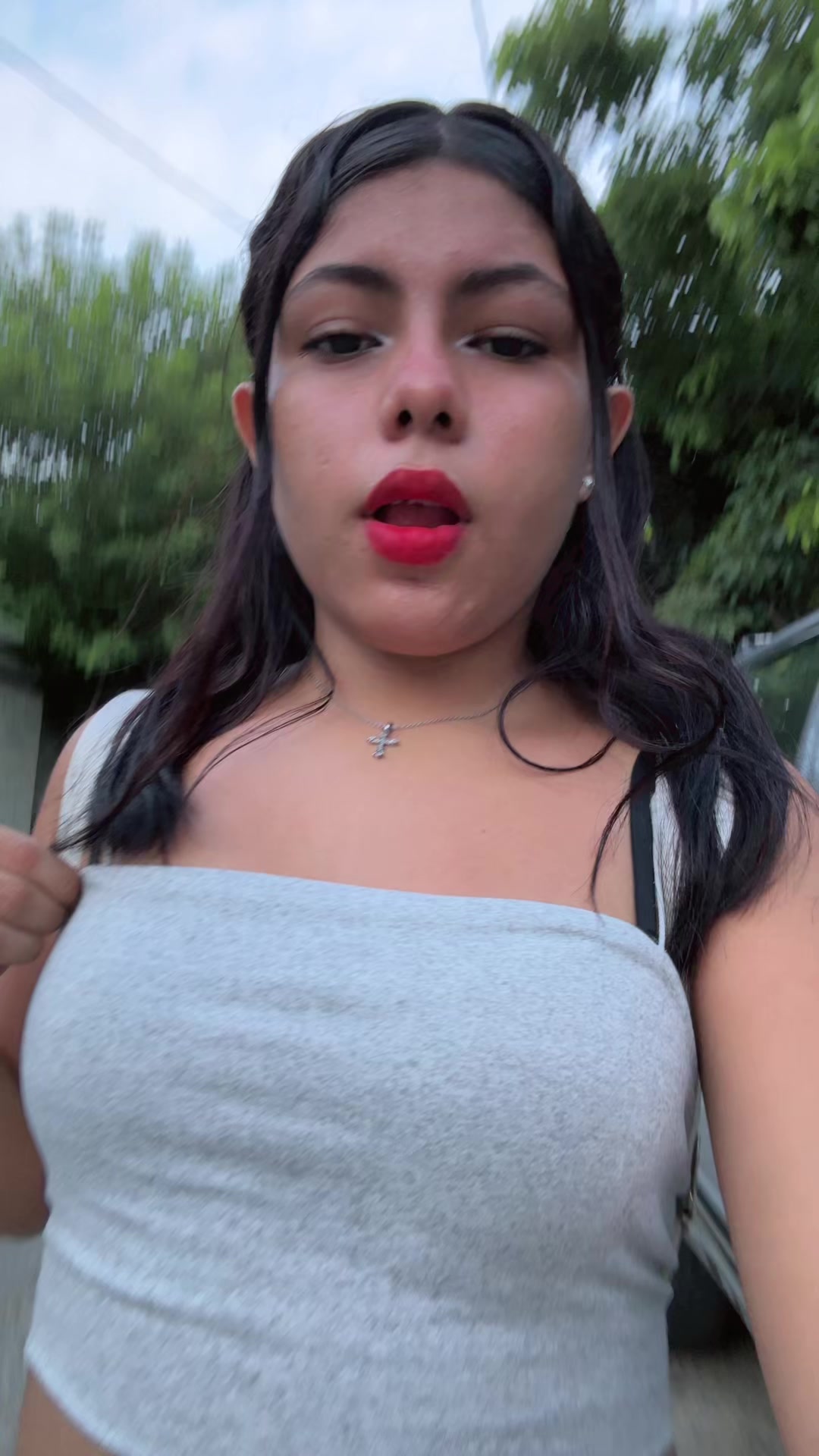 @roussanchez22