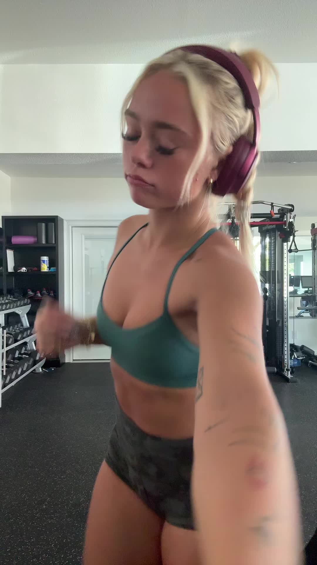 @darianrhodess