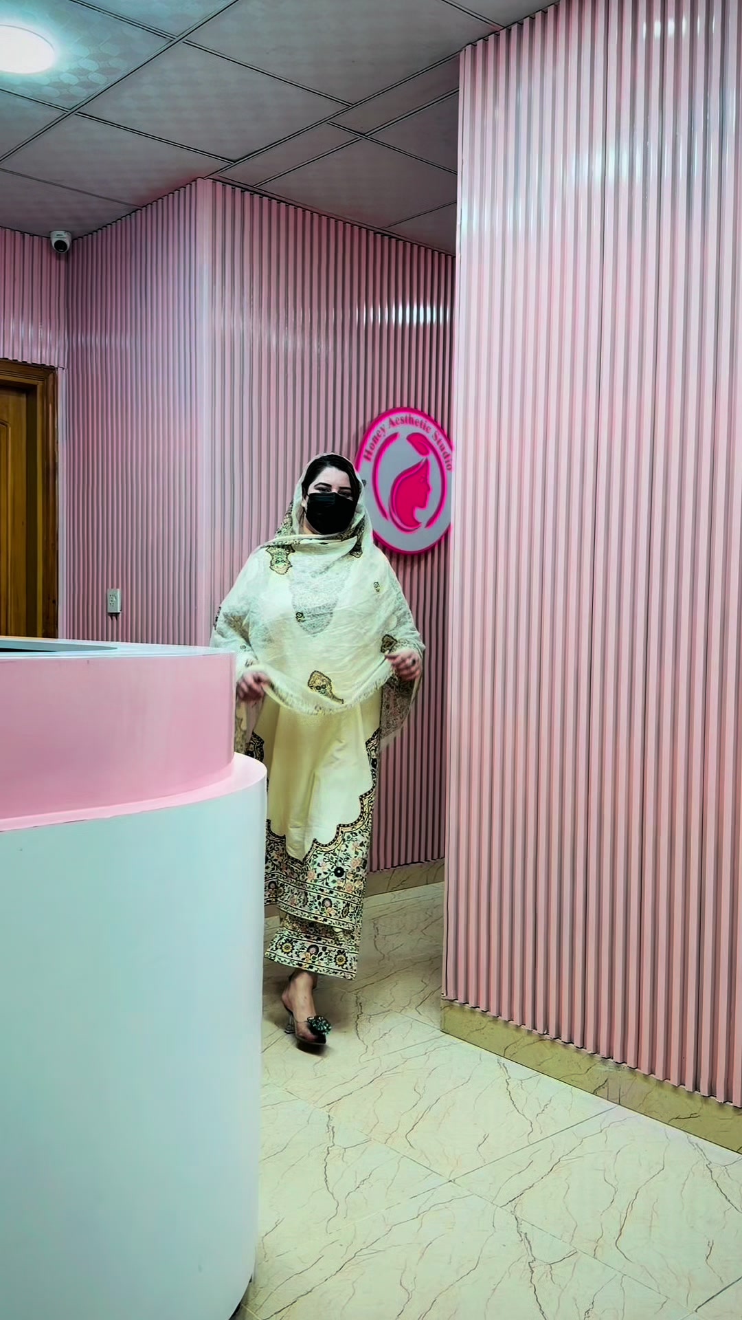 @Honey Aesthetic Studios