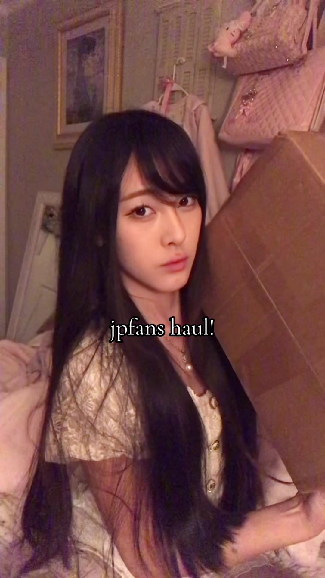 @ପ(๑&bull;ᴗ&bull;๑)ଓ ♡ queenie