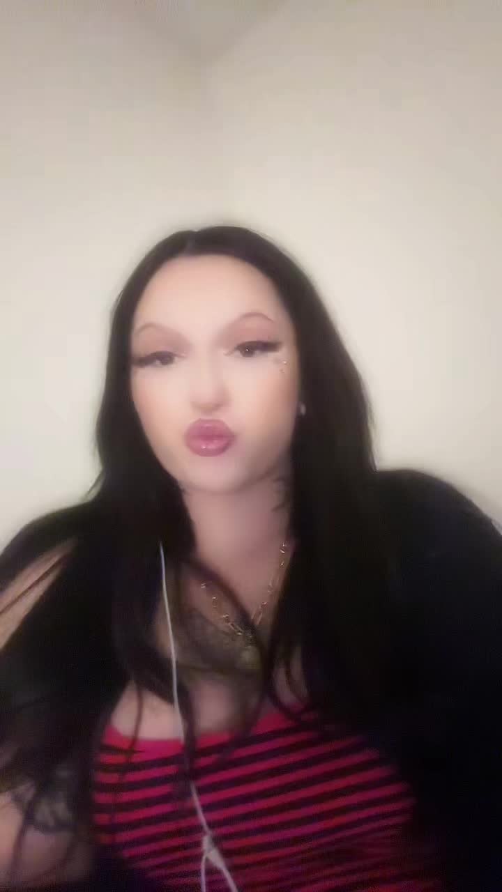 @★