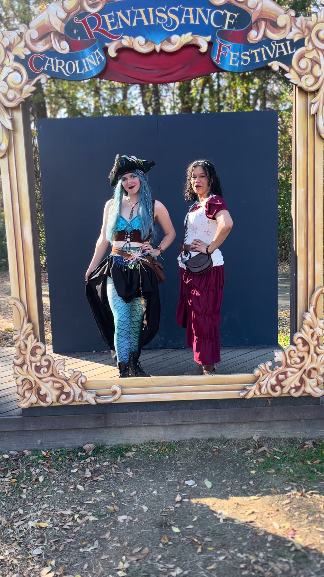 @Siren Sapphire 🧜🏻&zwj;♀️