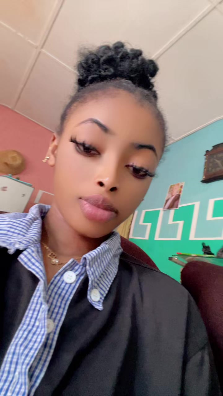 @KALILA🪭FANNY🎀