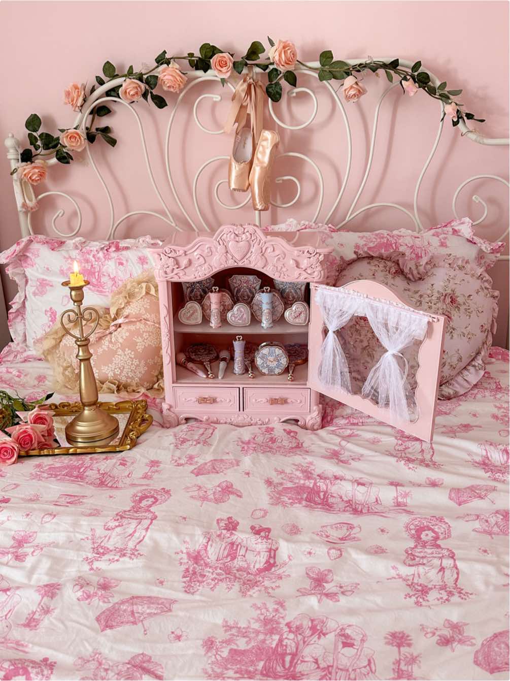@𝓡𝓸🎀🩷