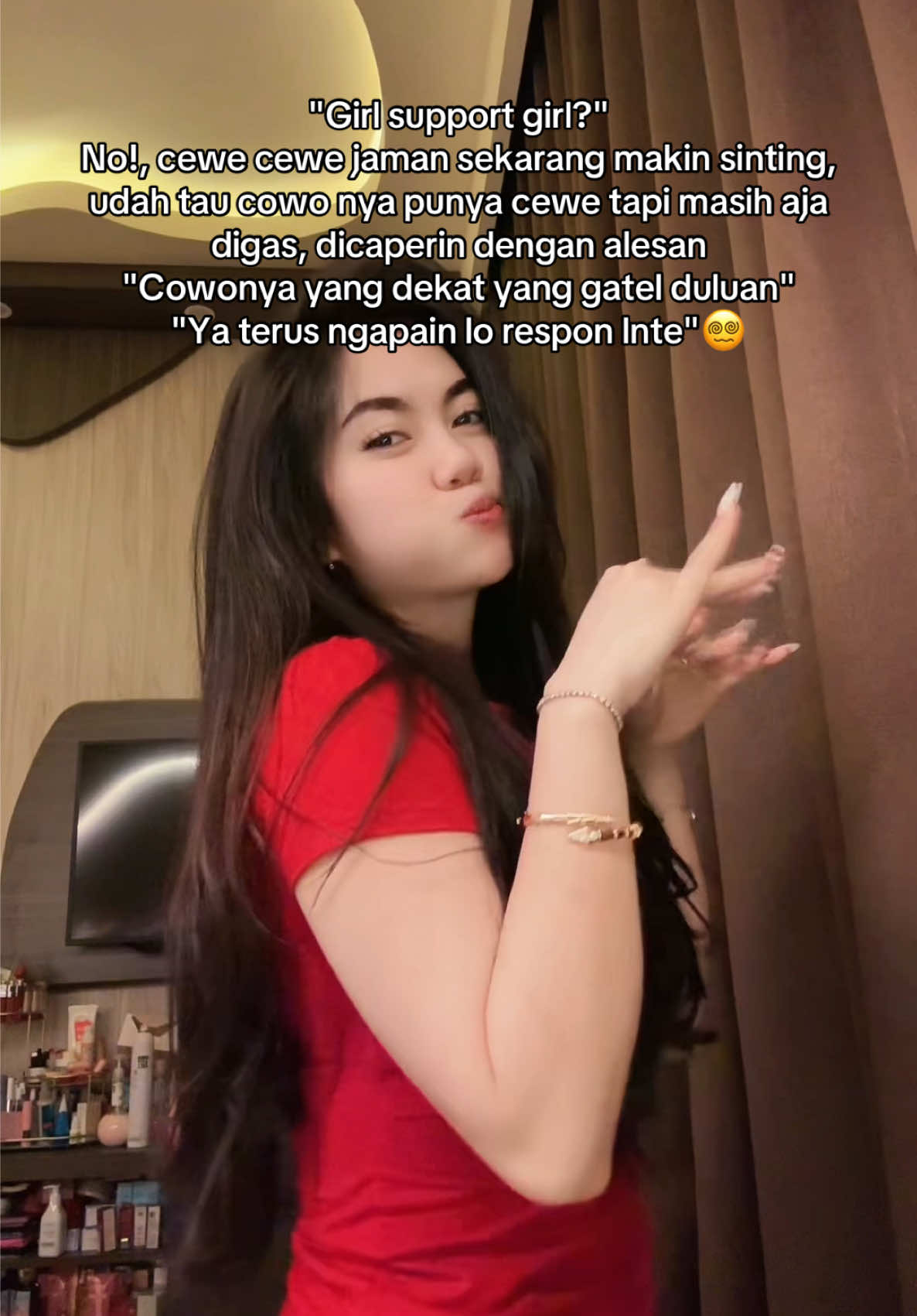 @AGNESSTANIA