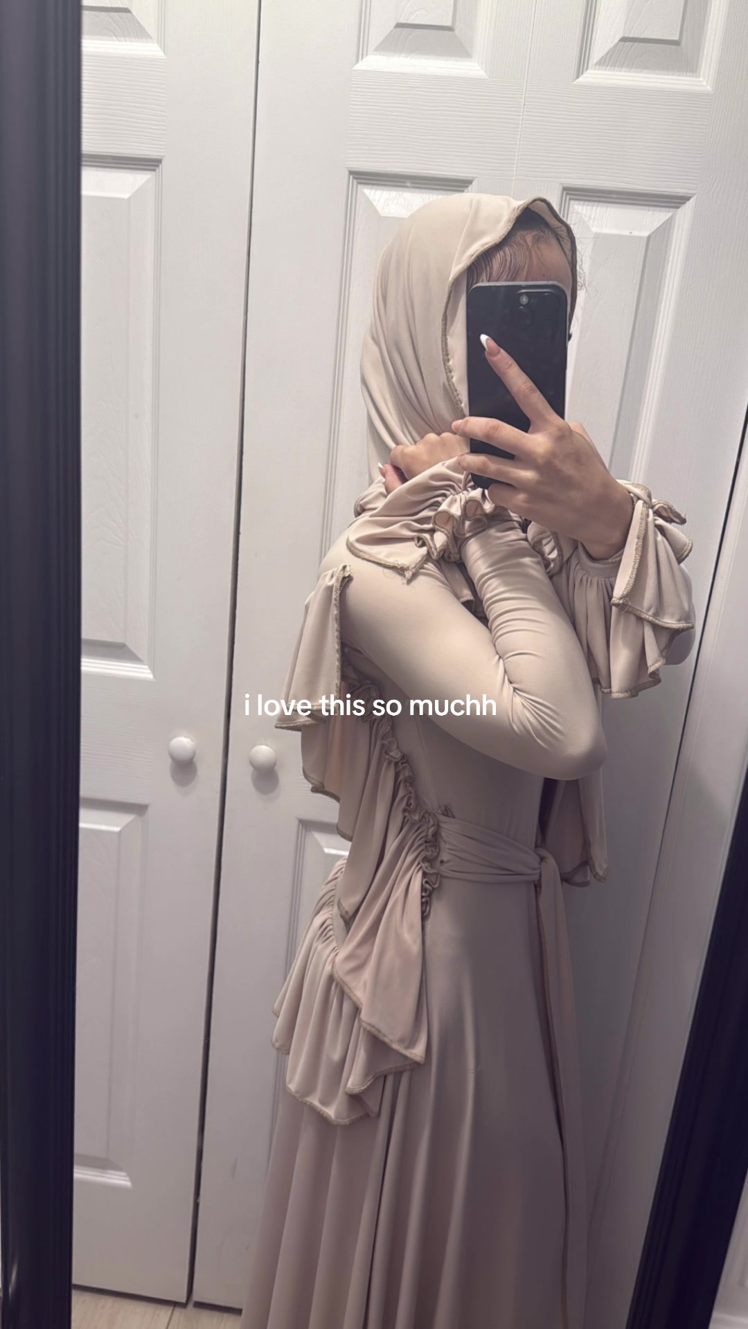 @liystitchedit