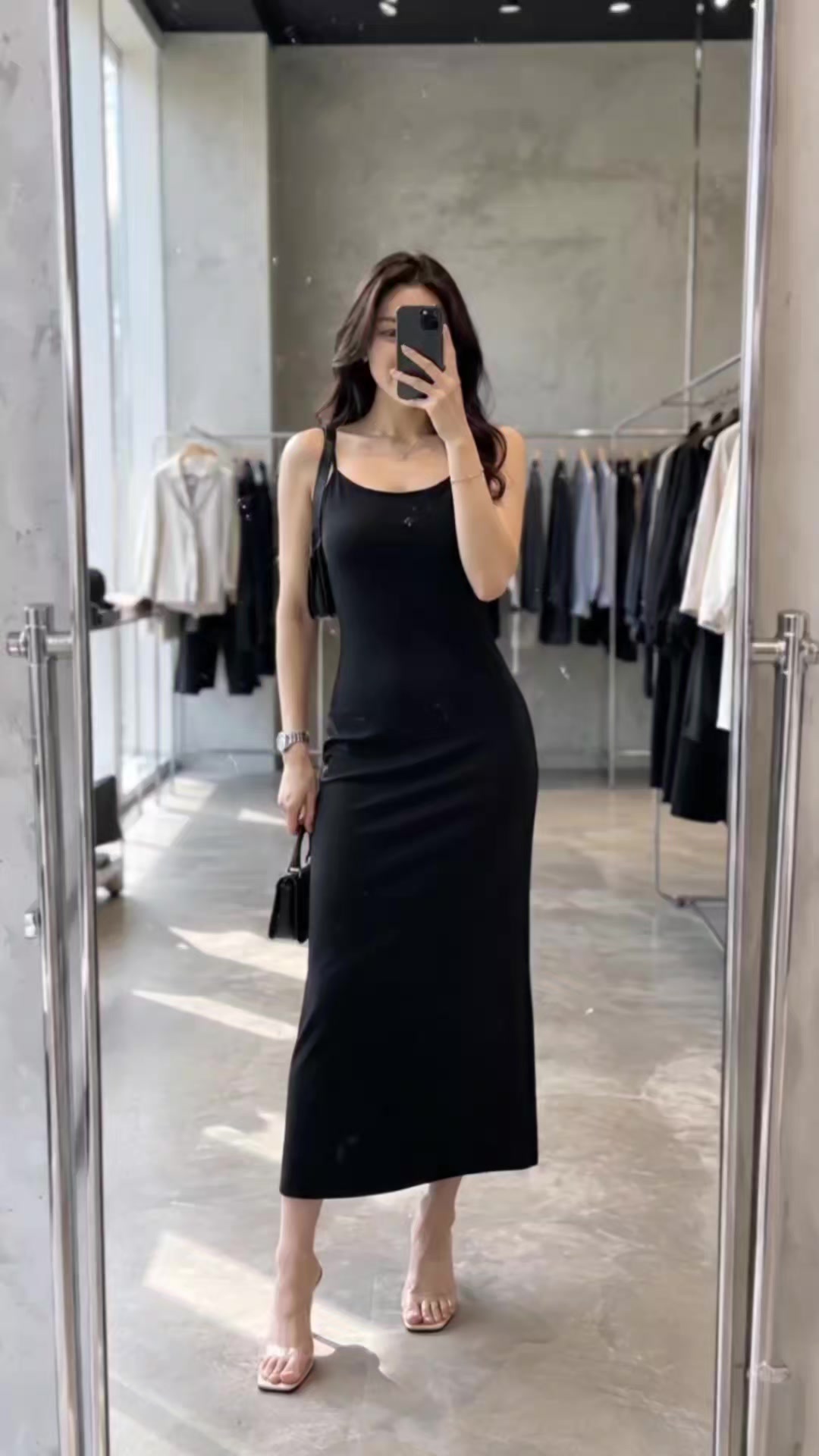 @AuraFemina