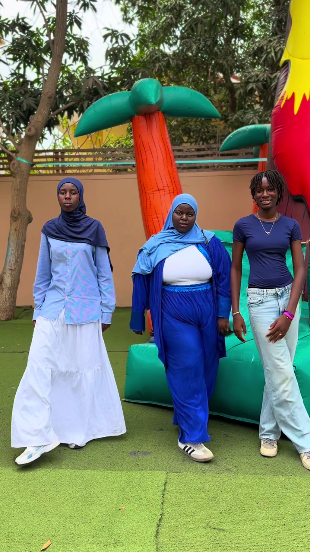 @SKY Girls S&eacute;n&eacute;gal