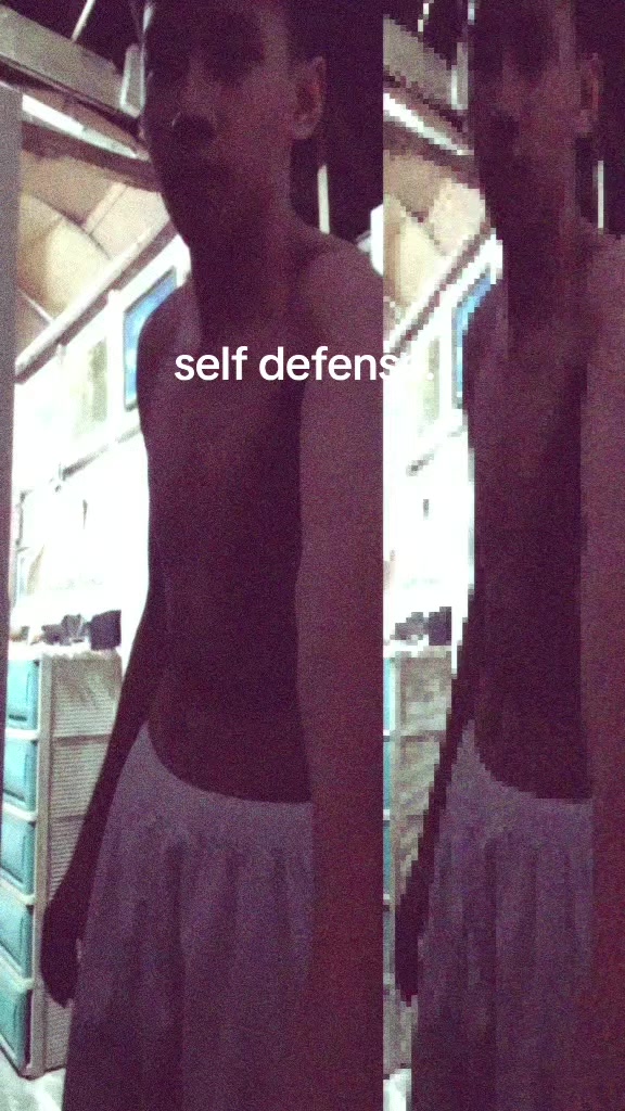 @Kaexz.