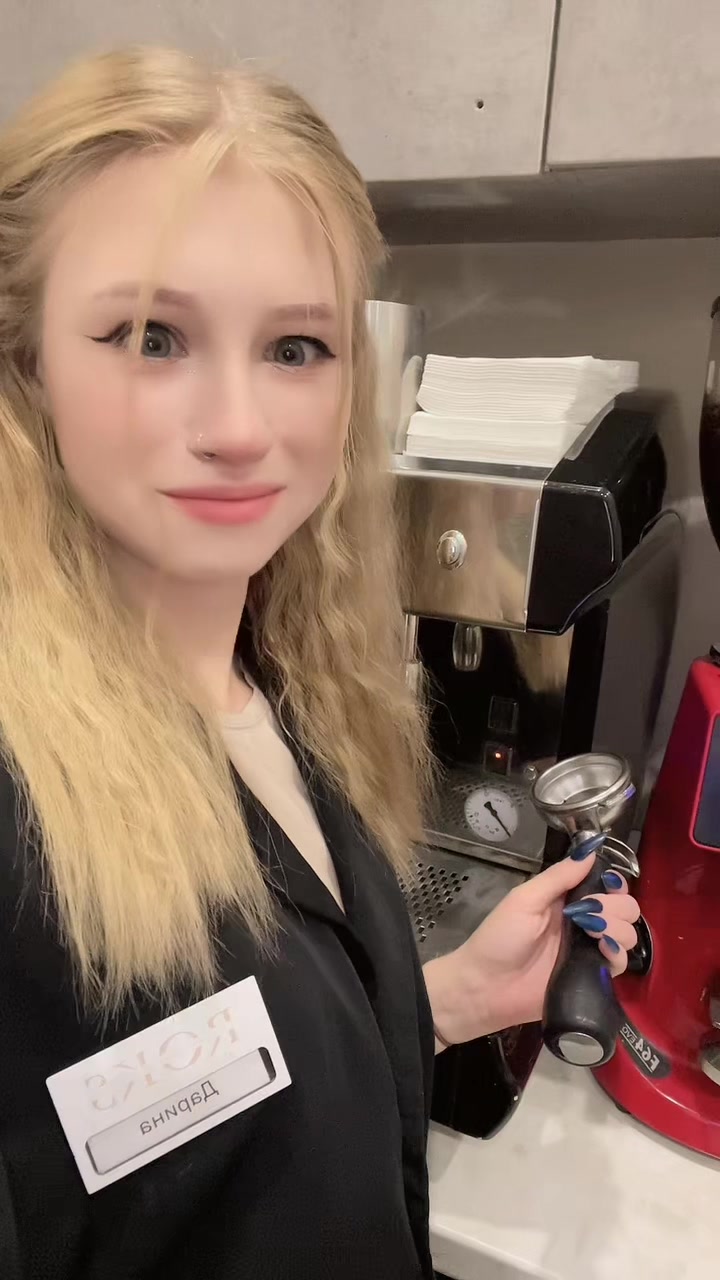 @Даришка🍒