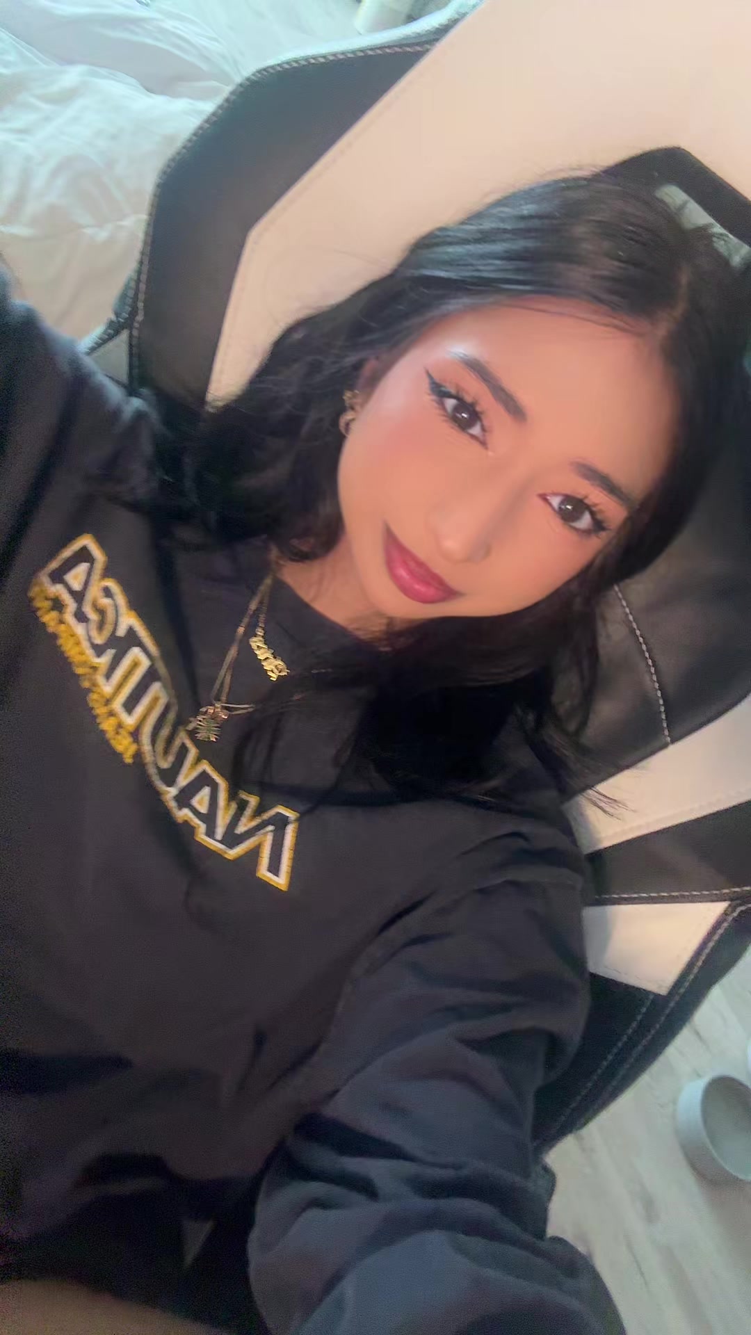 @nevie 🦖