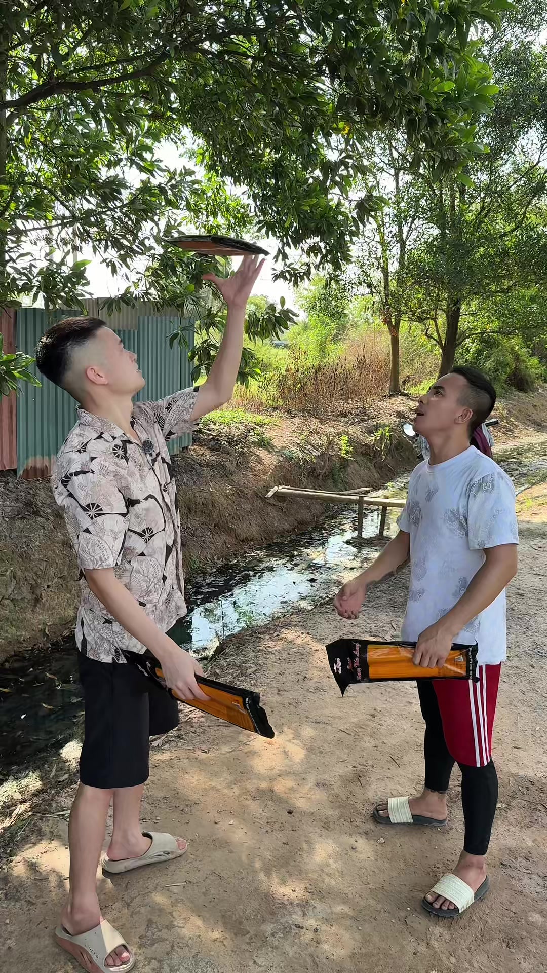 @Hữu Bộ Đ&acirc;yy