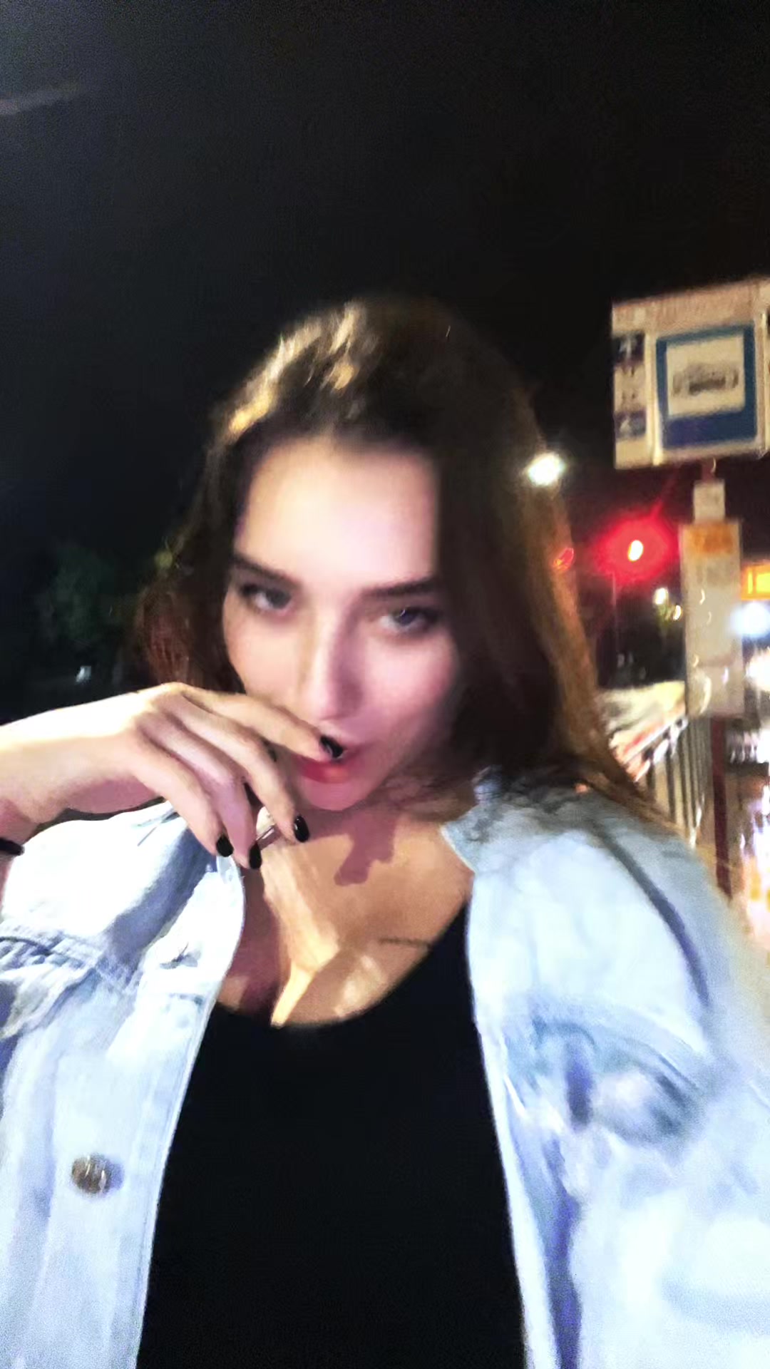 @Твеша🦊