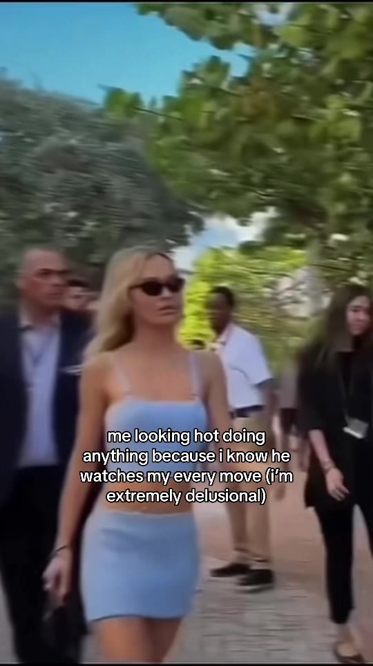 @Miss Dark Femme