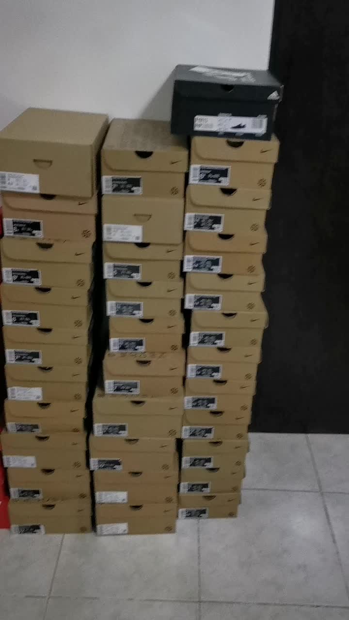 @JRA KICKZ APPAREL SHOP