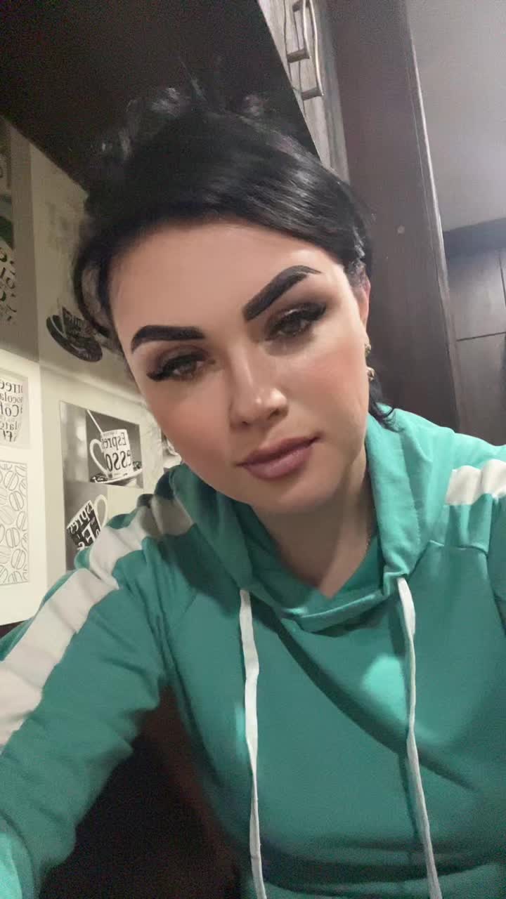 @_brunet_v_