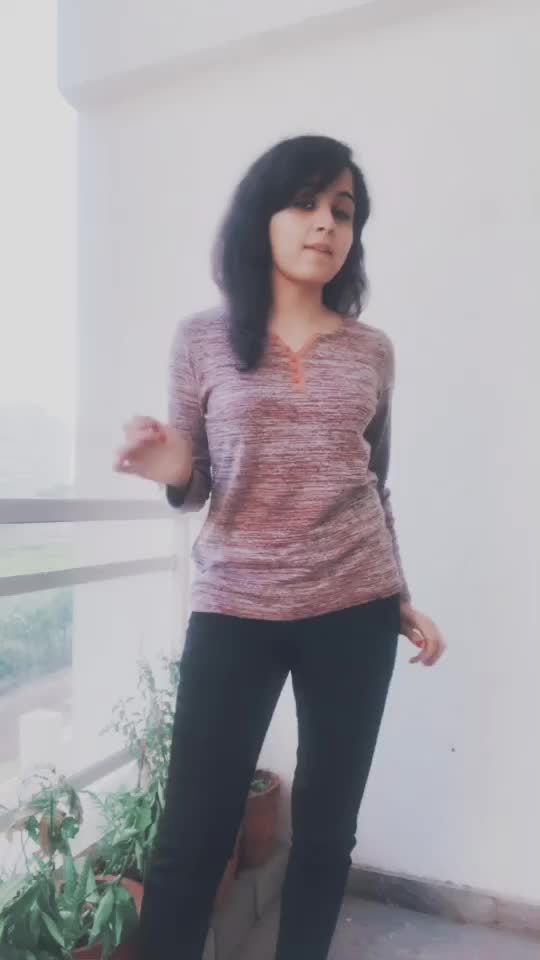 @Pinky Tekchandani💃