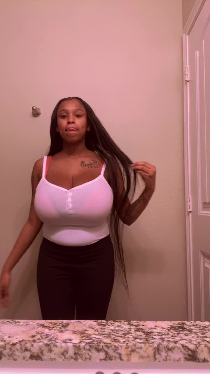 @Nene.balenciaga🥰