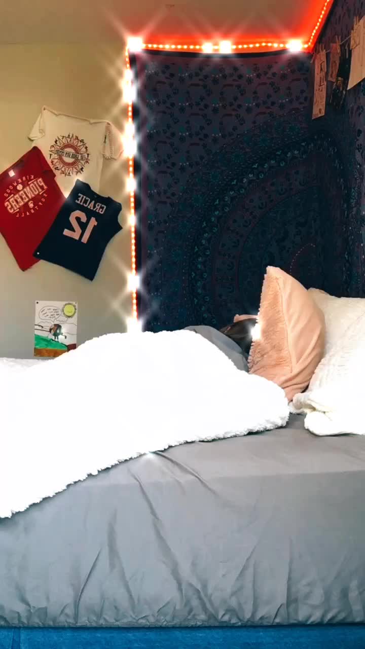 @🏝♥︎𝙶𝚁𝚆𝙼♥︎🏝