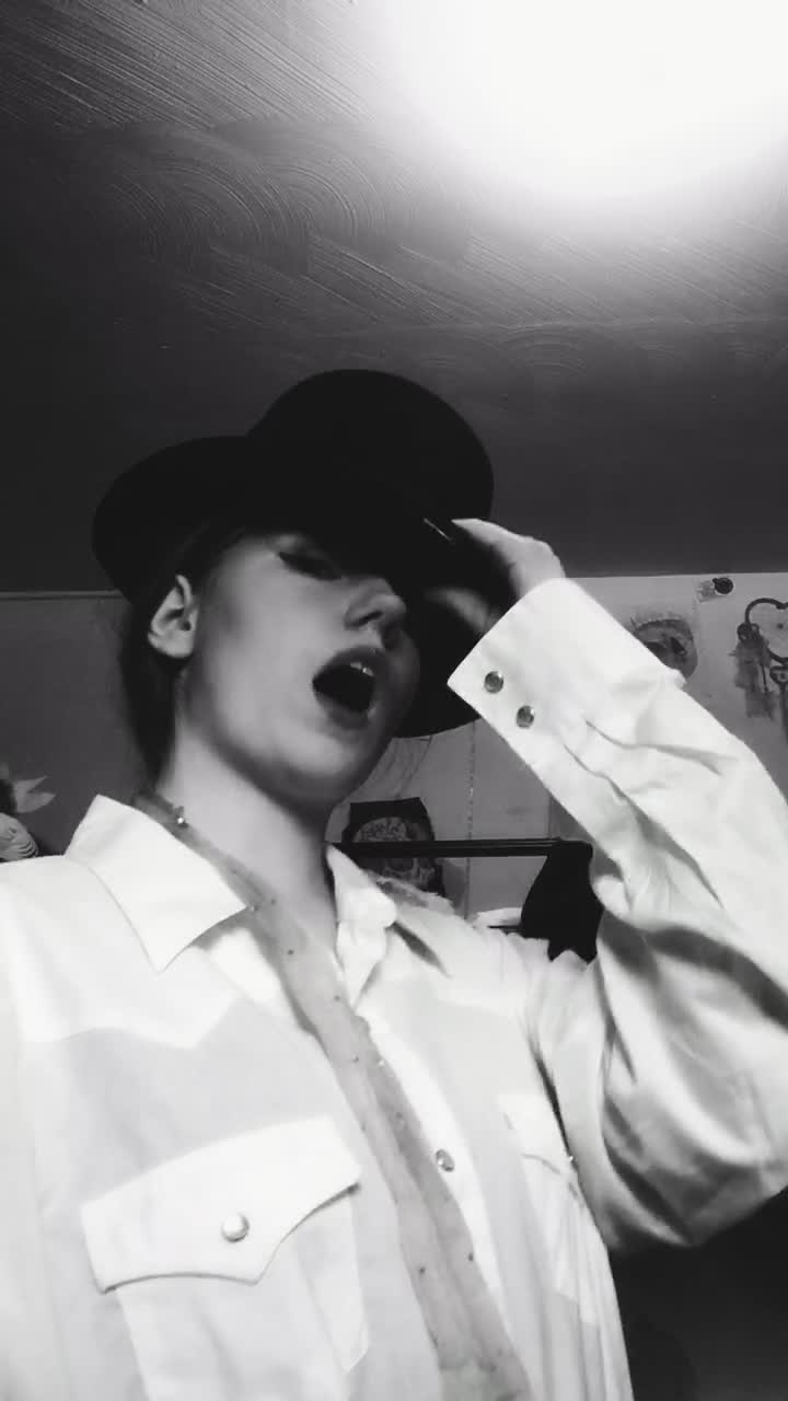 @The_Secret_Rainbow