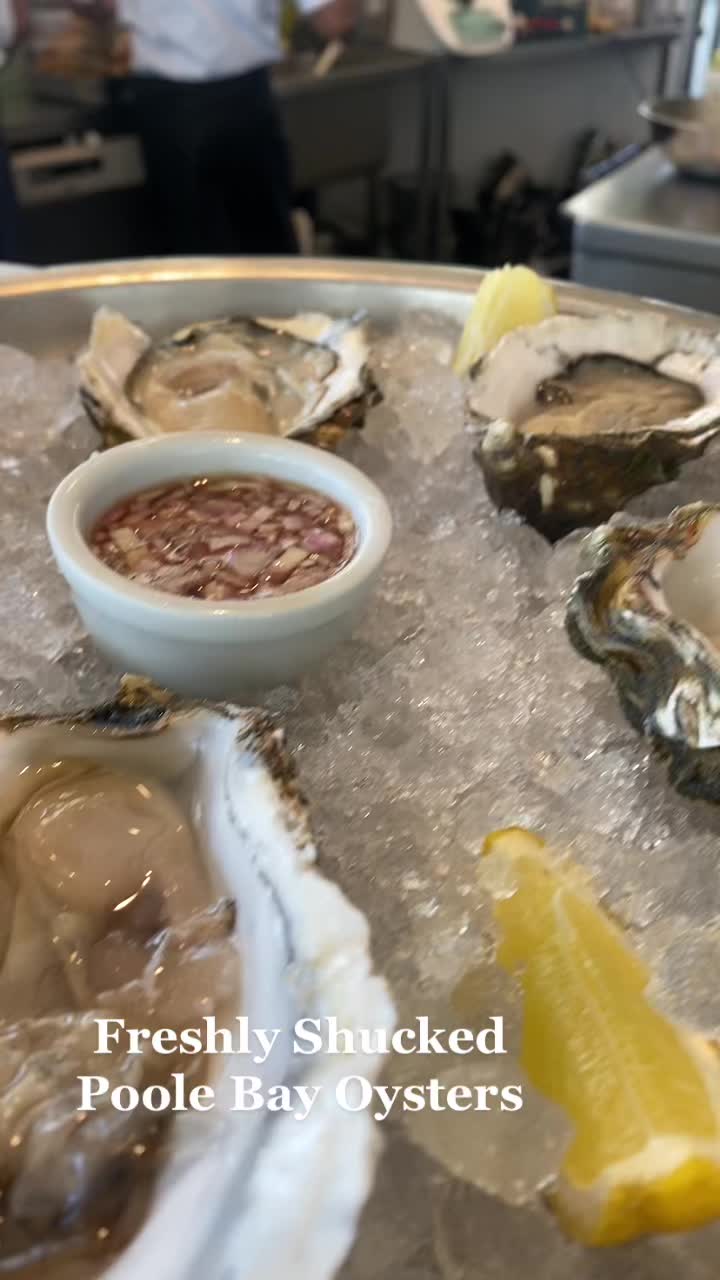 @riddleandfinnsBN1
