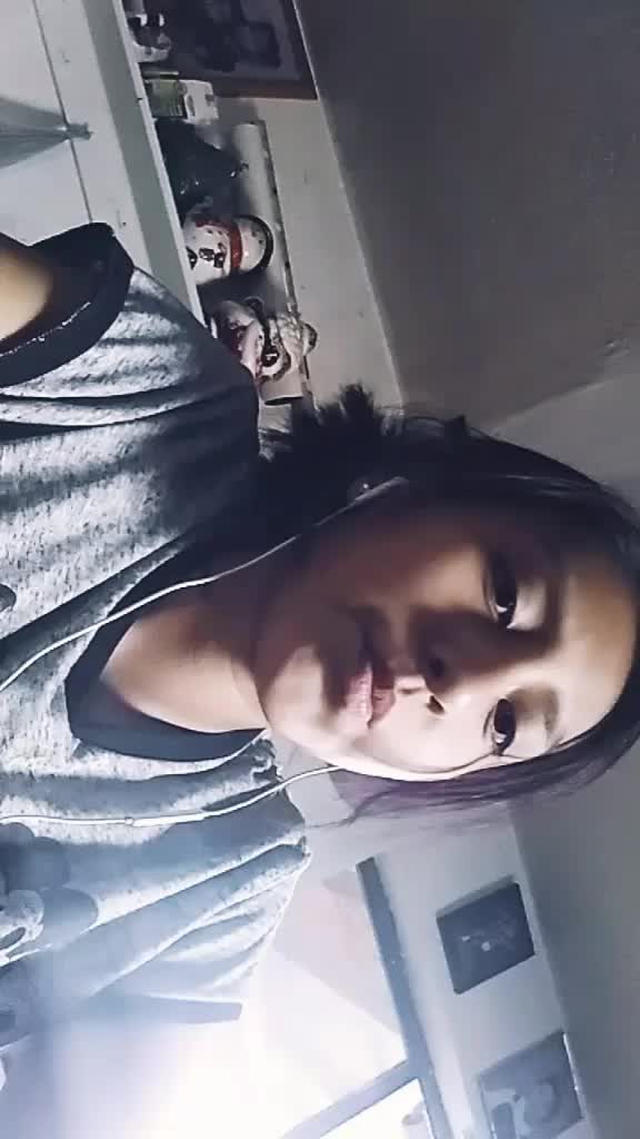 @AnGeLa BeGaY🤗❤