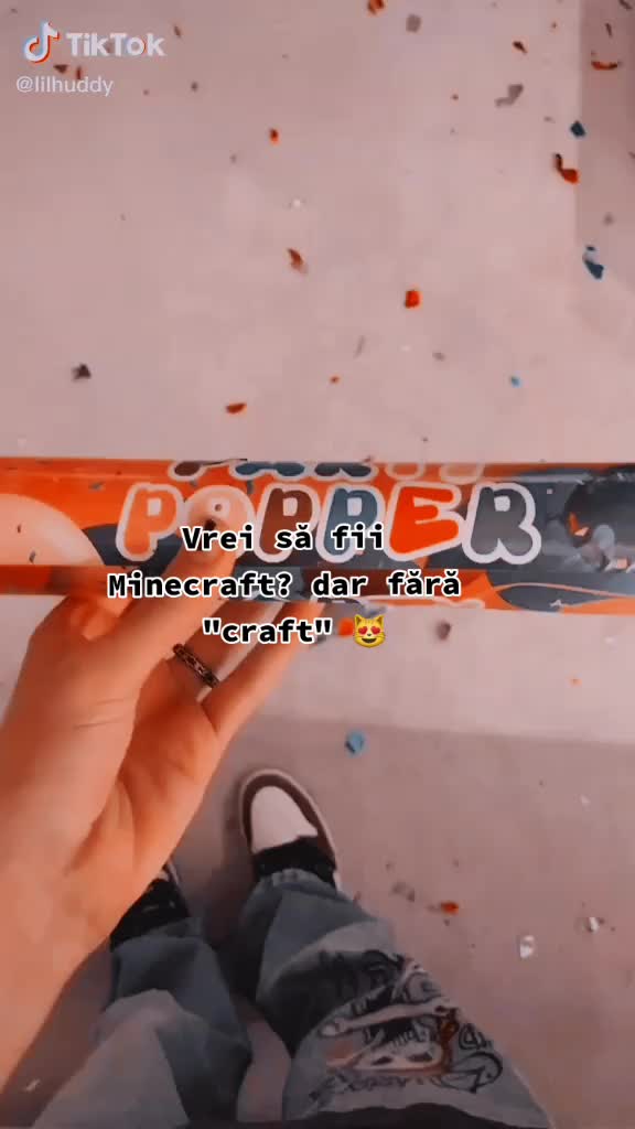 @<3