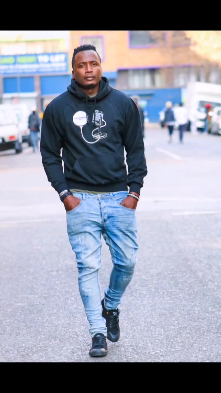@Mkay_Azania