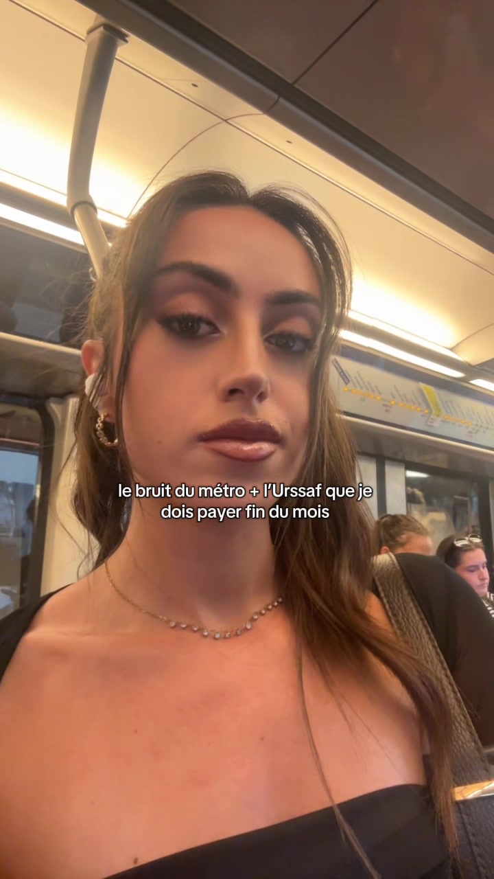 @Rebecca Millo | Créatrice UGC