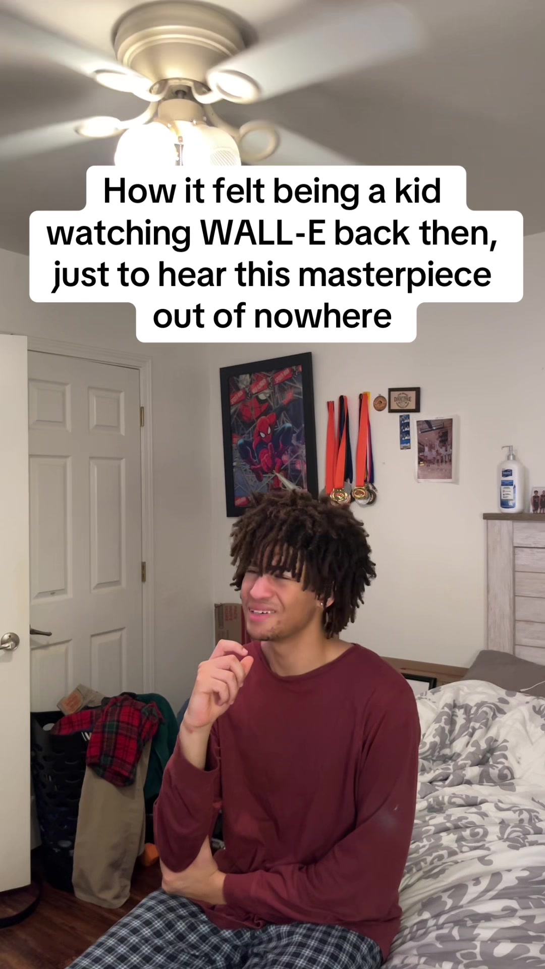 @ITZZ$kovie