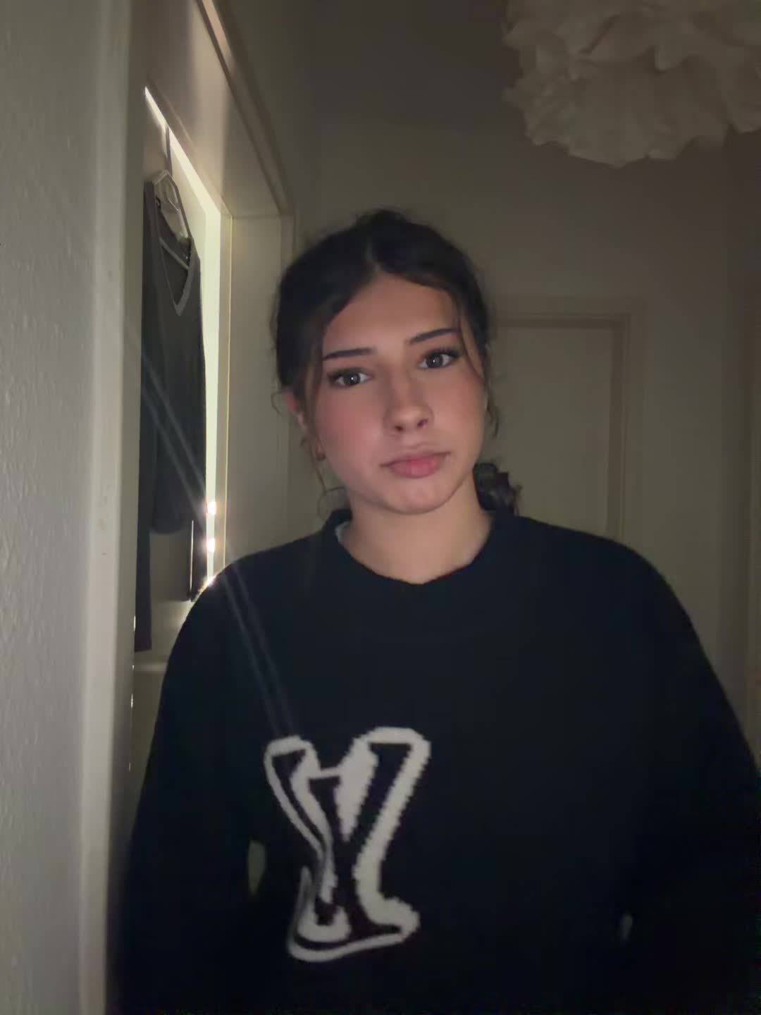 @𝐋