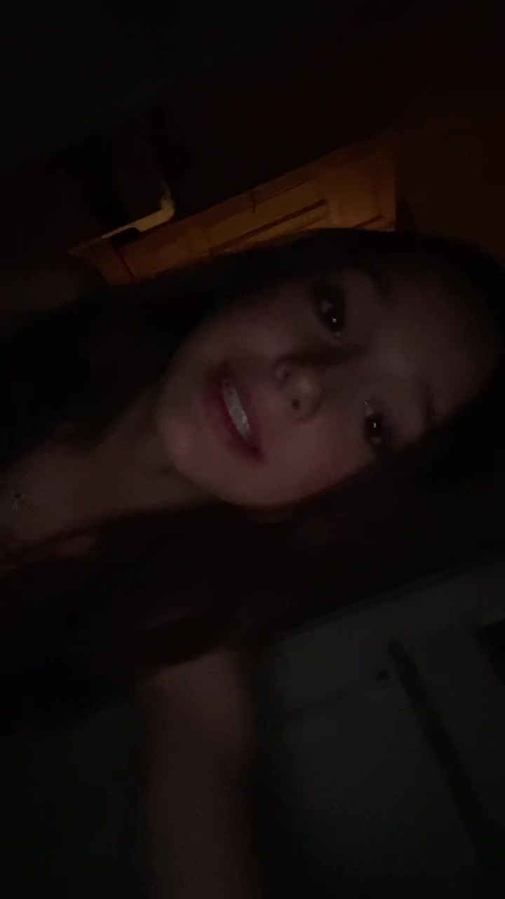 @✰