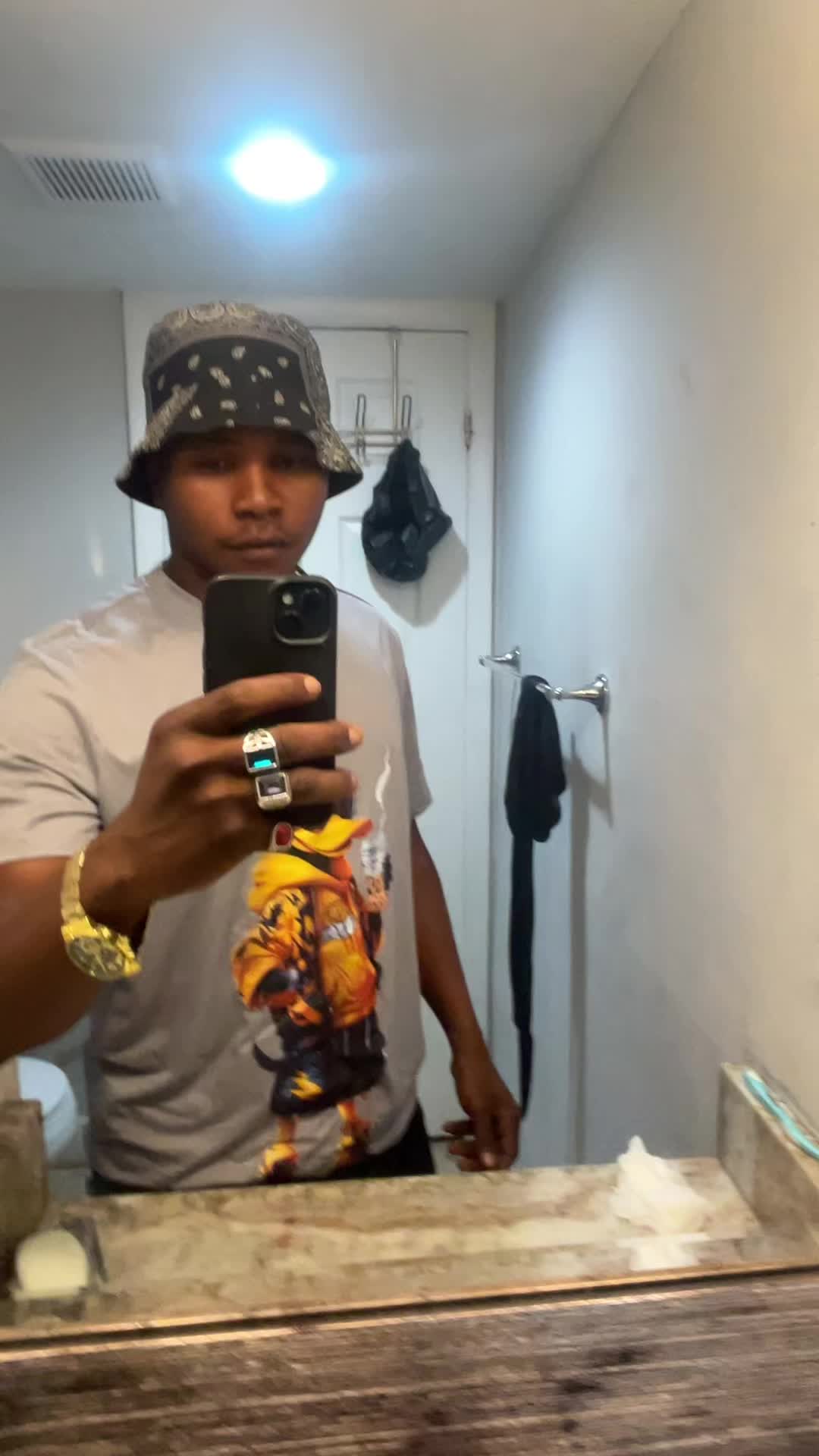 @DJAMADOR