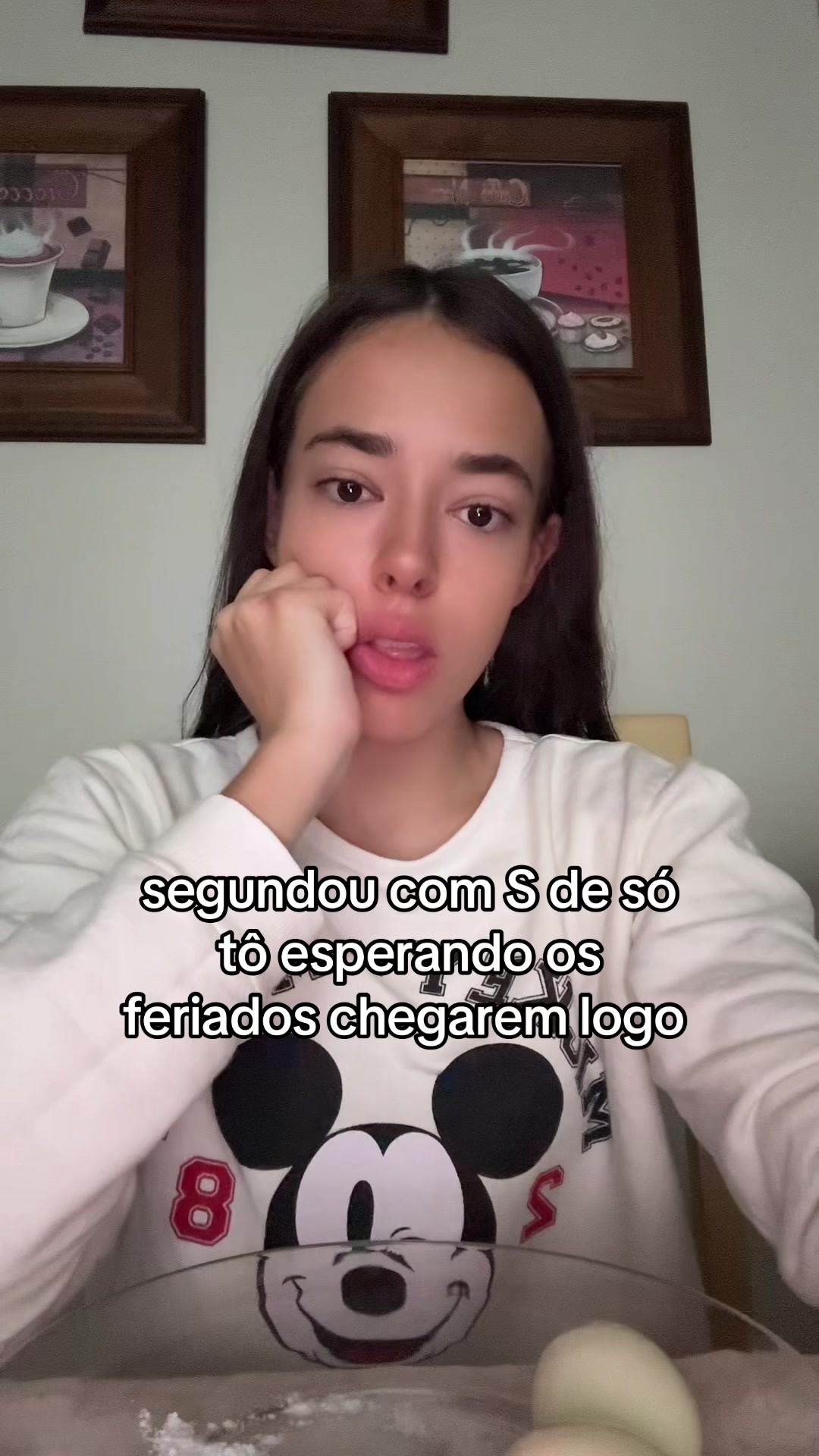 @Julia Andrade