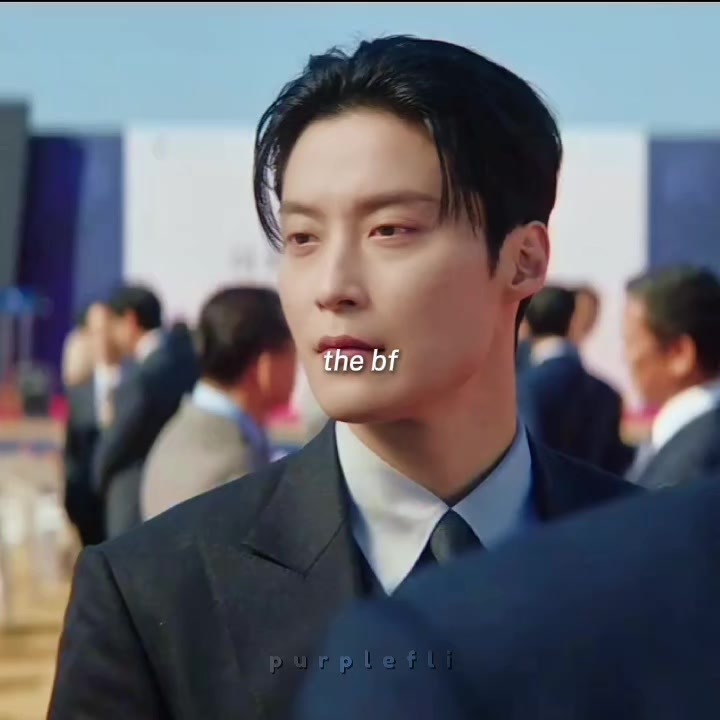 @purplefliᡣ𐭩