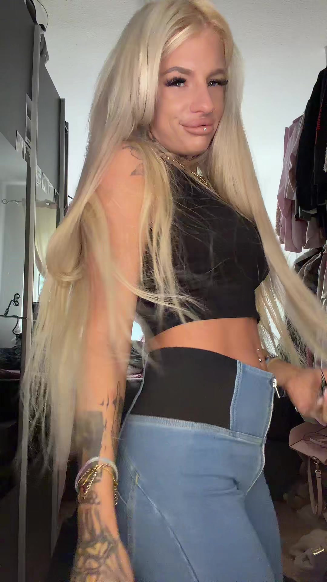 @Jassiii💜🕊️