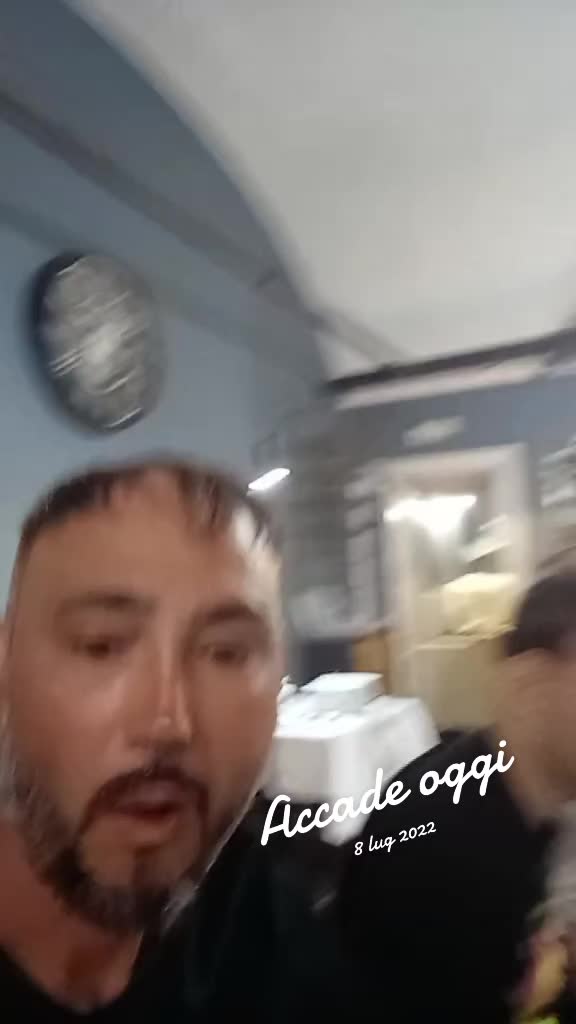 @vitoerosycastorin