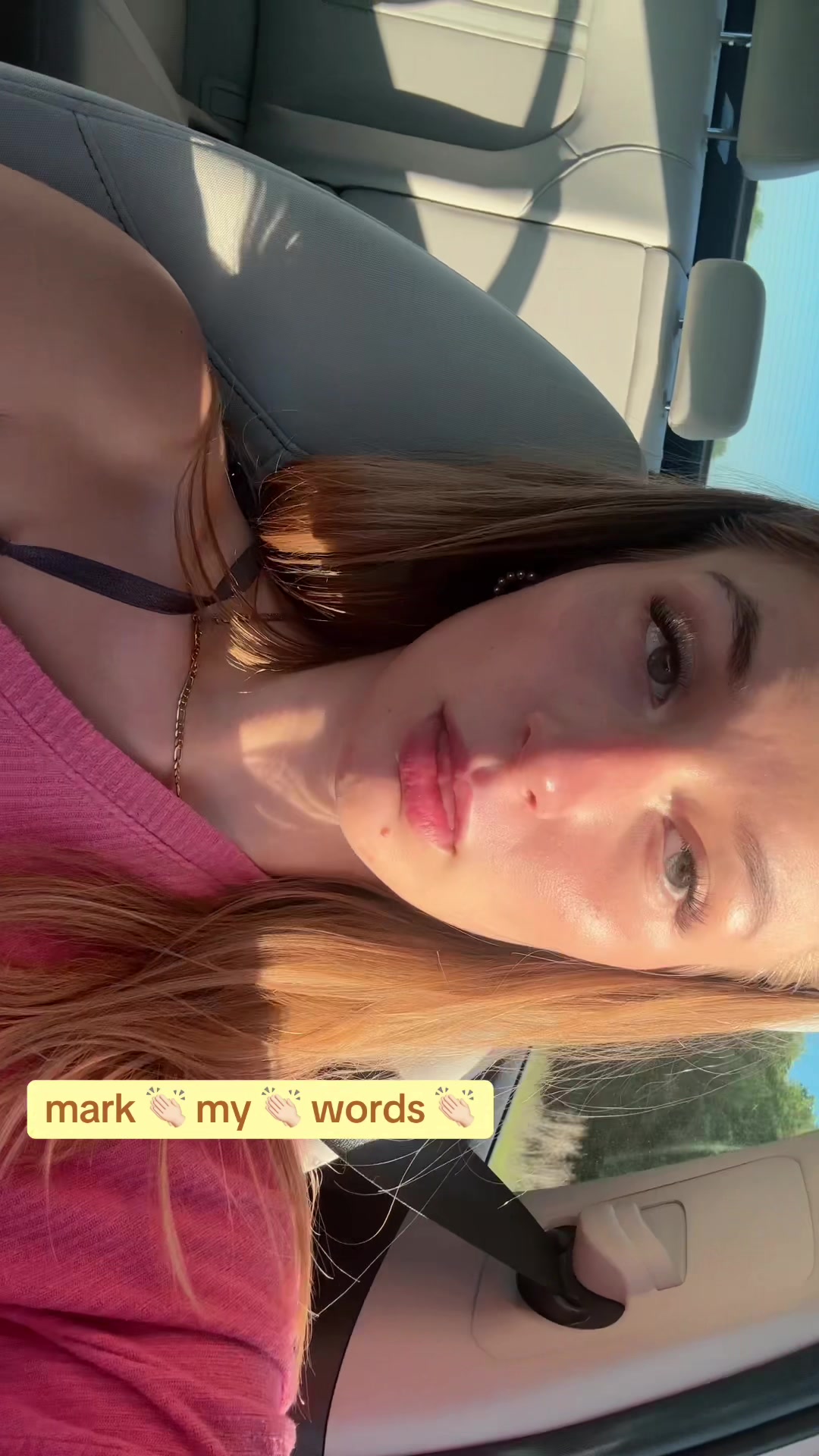 @JustOneLook-XO