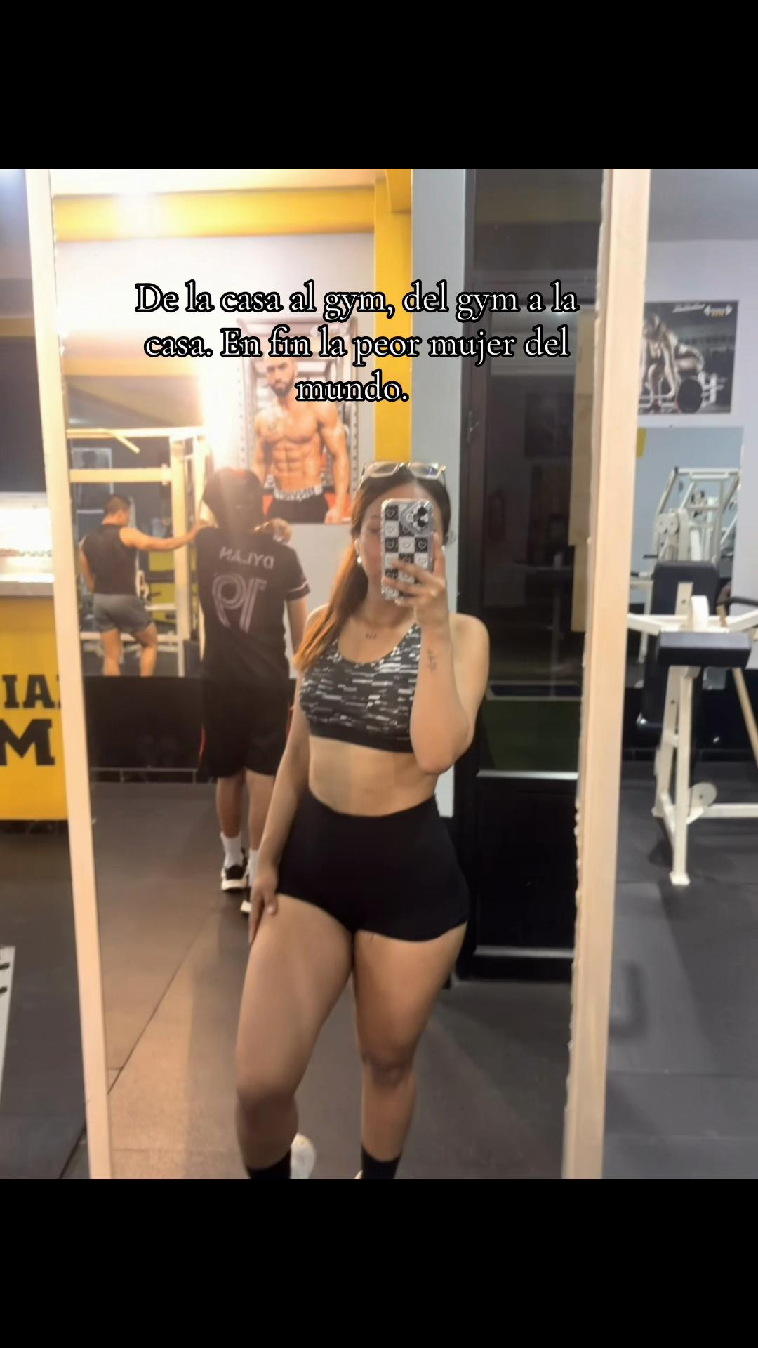 @Mishell_katerin
