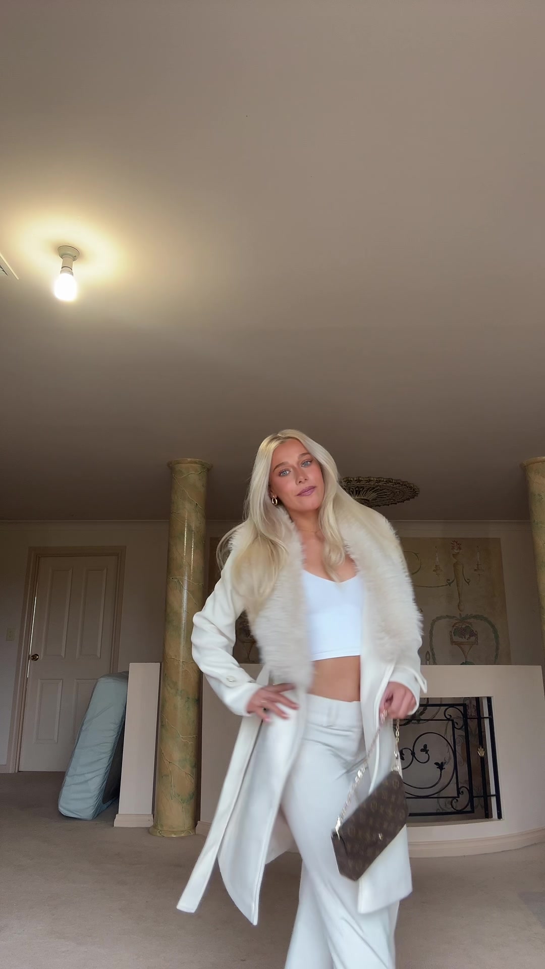 @mikaylahantony