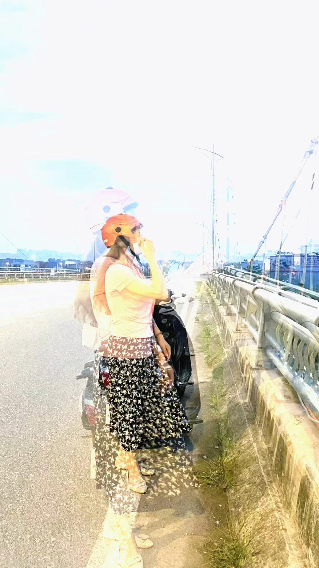 @nu_hoang_nuoc_mat_98bg