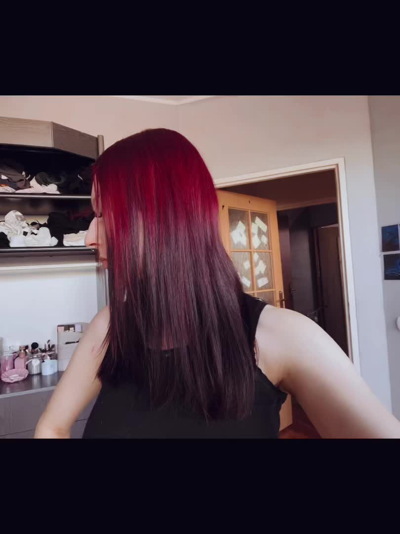 @Czarnulkaa🖤😝