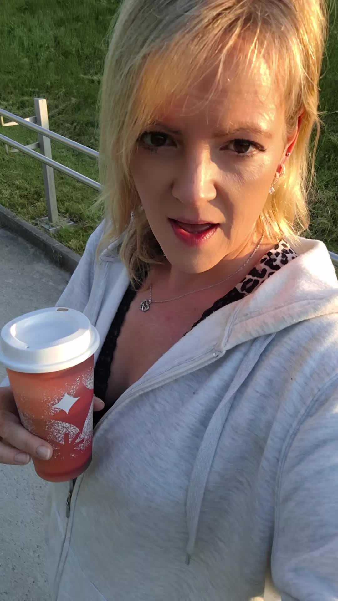 @🇩🇪🤘Ossigirl 🤘🇩🇪