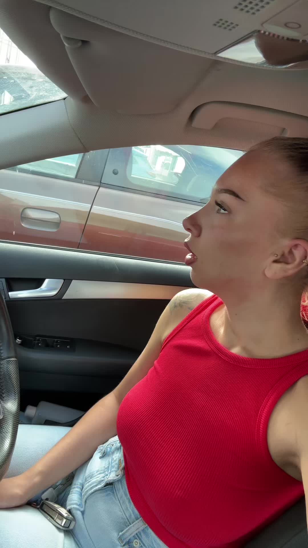 @Nadinator