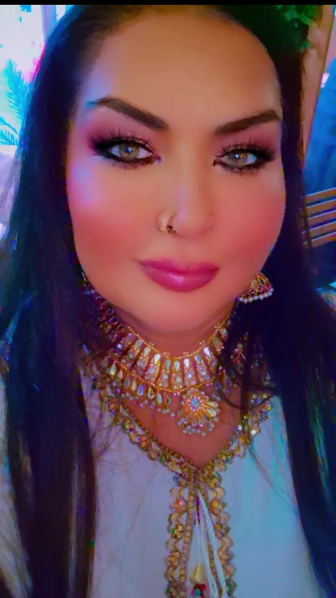 @Suzani💗