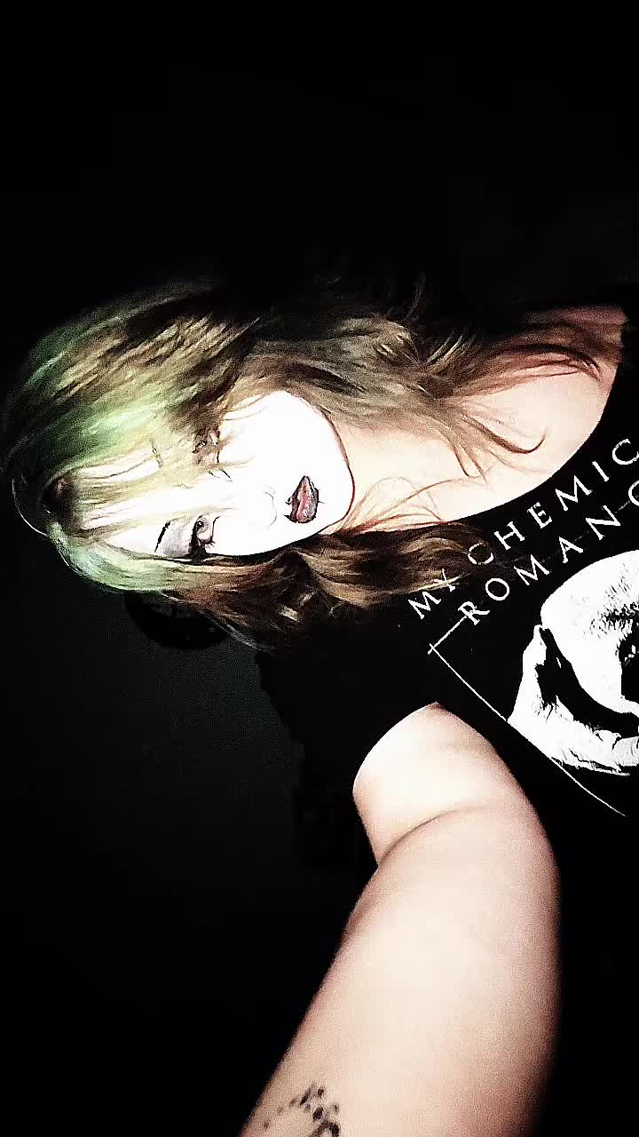 @Ryleigh♡&acute;･ᴗ･`♡