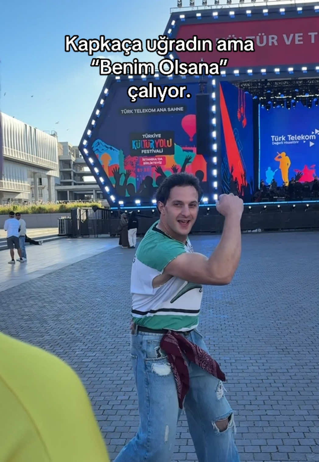 @WE STAGE THE WORLD